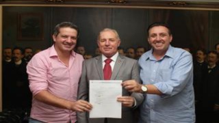 Vereador Ciro consegue R$ 250 mil para pavimentar rua no Gasparinho