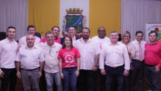 Câmara demonstra apoio ao Outubro Rosa