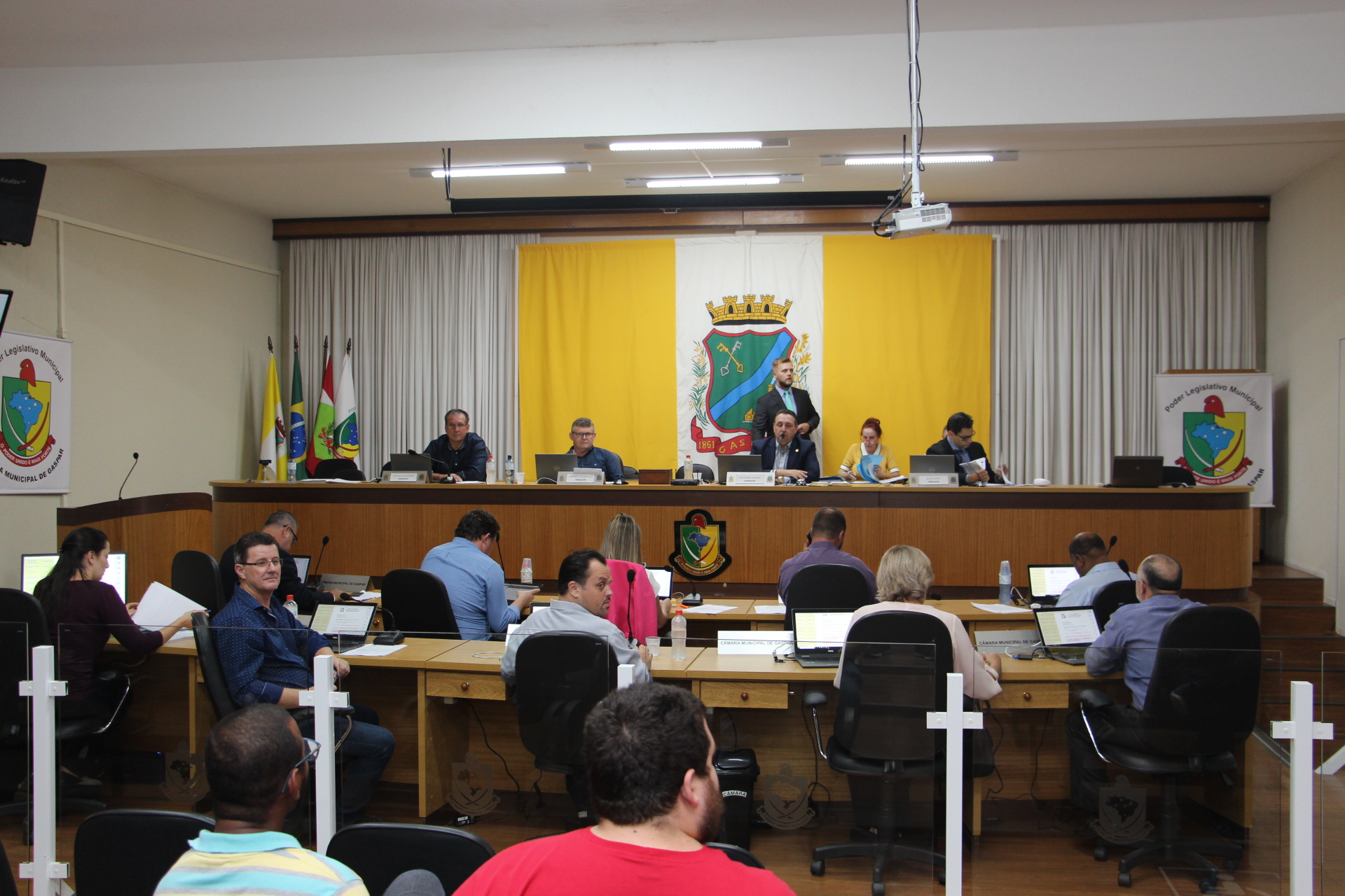 Plenário aprova criação de Comissão para acompanhar Fundo da Câmara