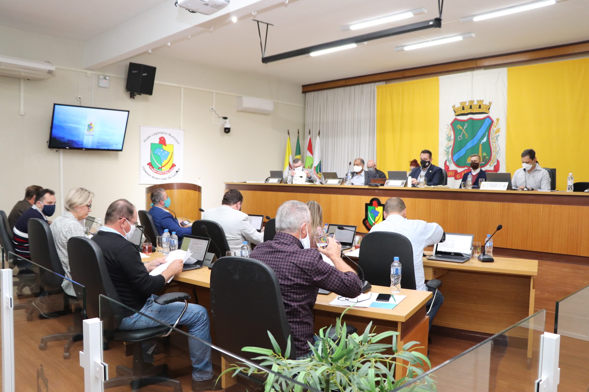Plenário aprova destinação de R$ 1,6 milhão do Legislativo para combate ao coronavírus
