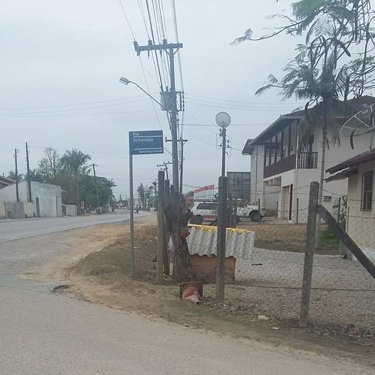 Vereador questiona existência de projeto para pavimentar a Rua da Conceição