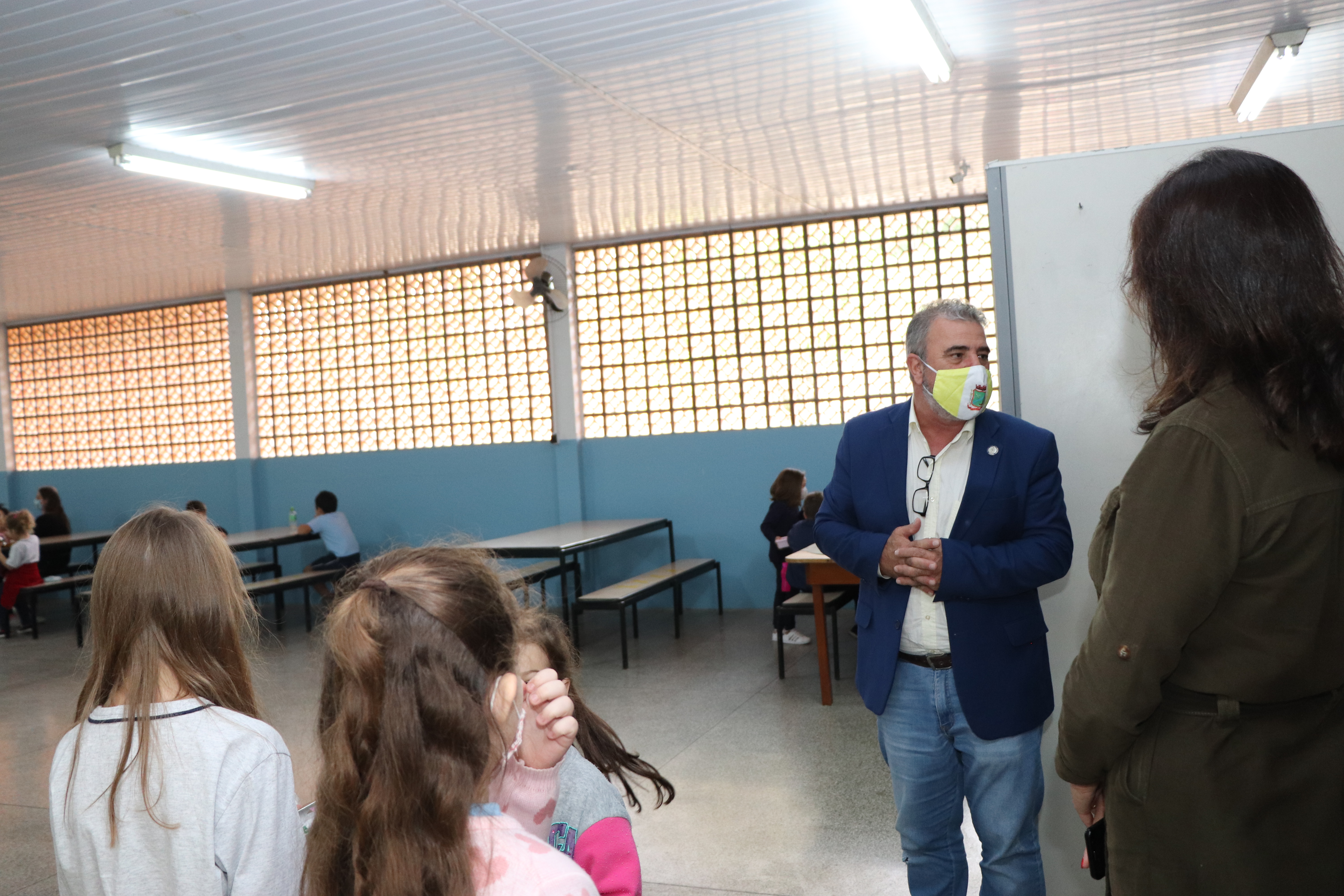 Presidente da Câmara visita Escola Vitório Anacleto Cardoso